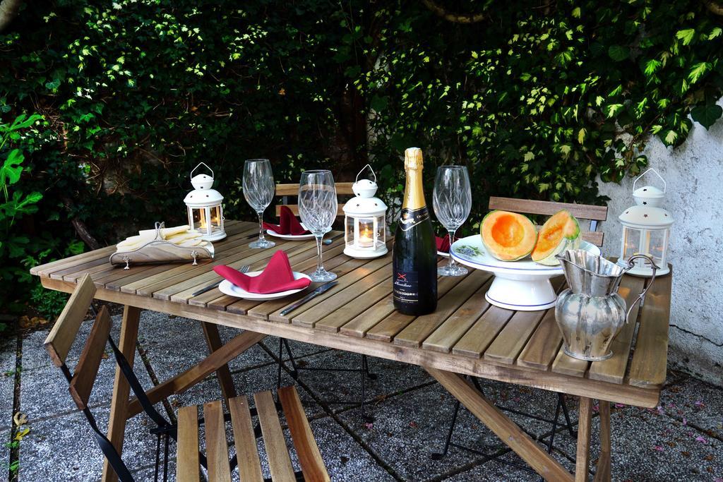 La Maisonette Et Son Jardin Velence Kültér fotó