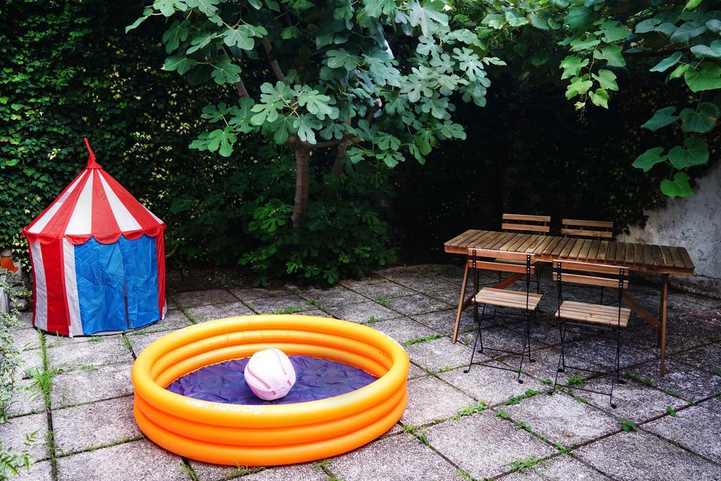 La Maisonette Et Son Jardin Velence Kültér fotó